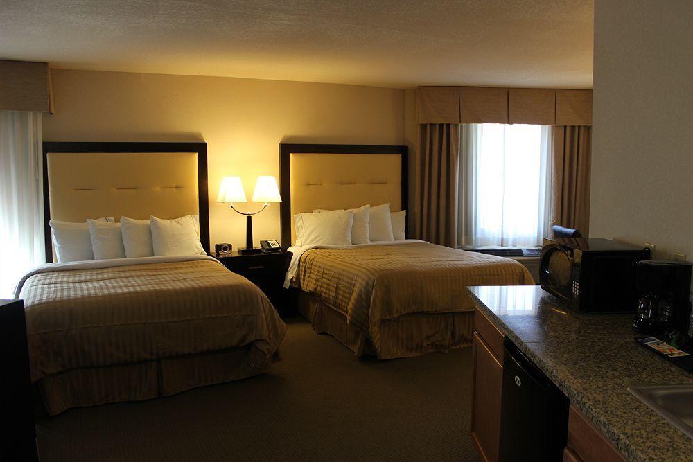 Hotel Chino Hills (Adults Only) Eksteriør billede